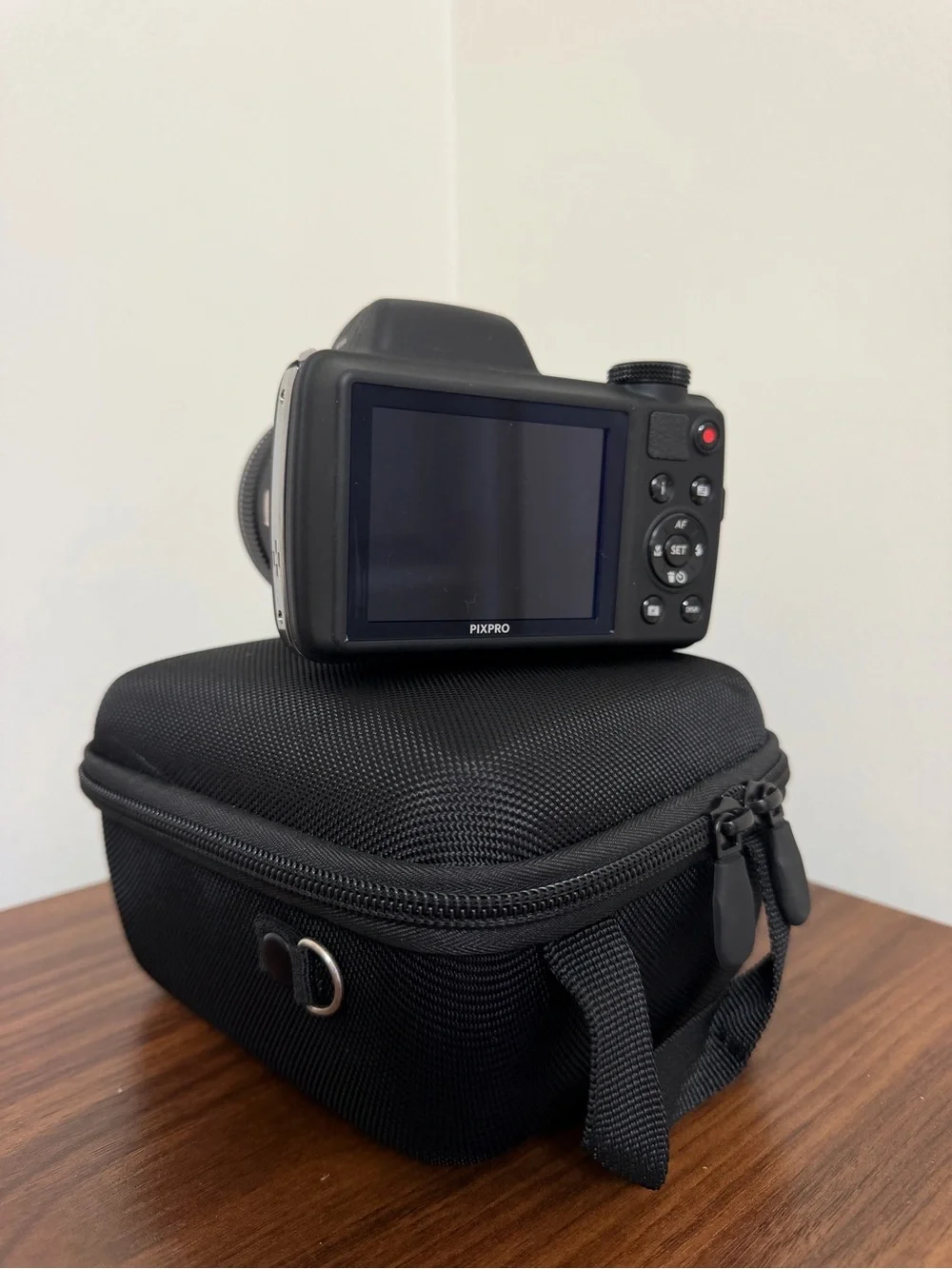 Kodak Pixpro Digital Camera with Carrying Case